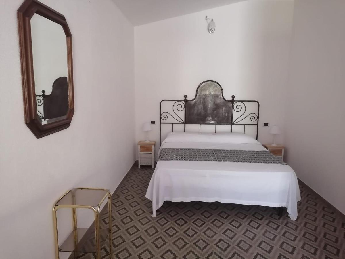 Agriturismo "Pirastreri" Siniscola Bagian luar foto